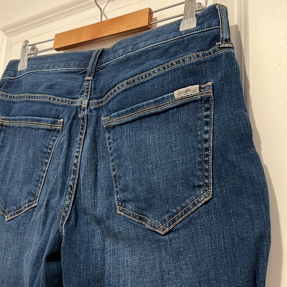 Eddie Bauer Boyfriend Rolled Shorts size 6 - Picture 6 of 9